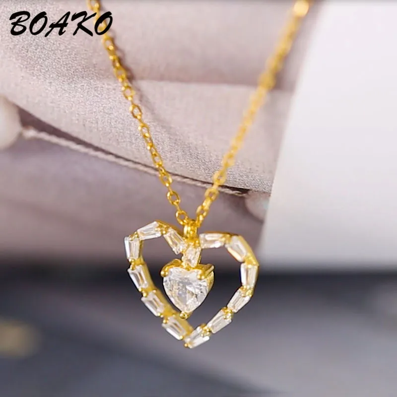 BOAKO Romantic Lover Heart Pendant Necklace for Women Real 925 Sterling Silver Zircon Crystal Necklace Wedding Party Jewelry
BOAKO Romantic Lover Heart Pendant Necklace for Women Real 925 Sterling Silver Zircon Crystal Necklace Wedding Party Jewelry