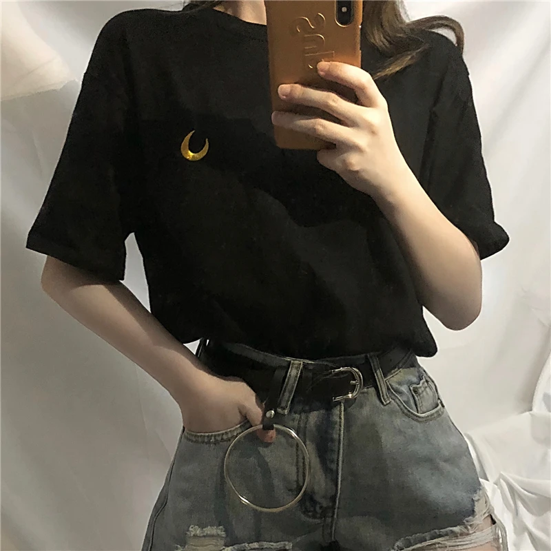 Harajuku Chic Moon Embroidery Tshirt For Women Short Sleeve Loose Summer Unisex Tops Tee
Harajuku Chic Moon Embroidery Tshirt For Women Short Sleeve Loose Summer Unisex Tops Tee