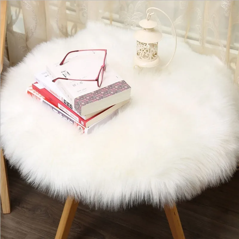 2018 Soft Artificial Sheepskin Rug Chair Cover Artificial Wool Warm Hairy Carpet Seat Pad round Sheepskin Chair Cover Seat Pad
2018 Soft Artificial Sheepskin Rug Chair Cover Artificial Wool Warm Hairy Carpet Seat Pad round Sheepskin Chair Cover Seat Pad