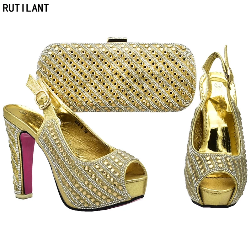 New Arrival Shoe and Matching Bag for Nigeria Party African Wedding Shoes and Bag Set Decorated with Rhinestone Women Shoes Bag
New Arrival Shoe and Matching Bag for Nigeria Party African Wedding Shoes and Bag Set Decorated with Rhinestone Women Shoes Bag