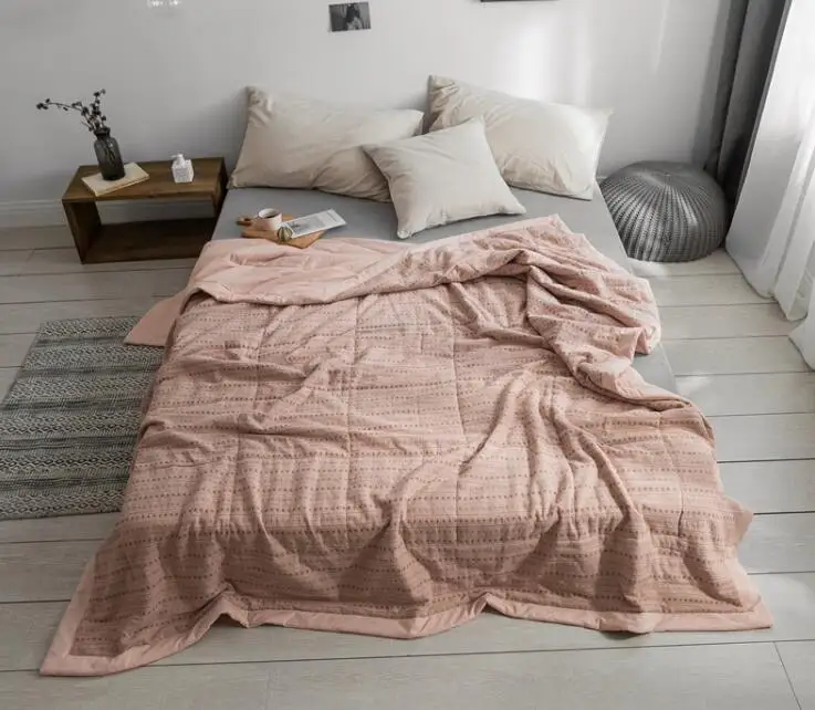NEW Cotton Polyester Summer Quilt Spring Autumn Blanket Suitable To Use In Air-conditioning Room
NEW Cotton Polyester Summer Quilt Spring Autumn Blanket Suitable To Use In Air-conditioning Room