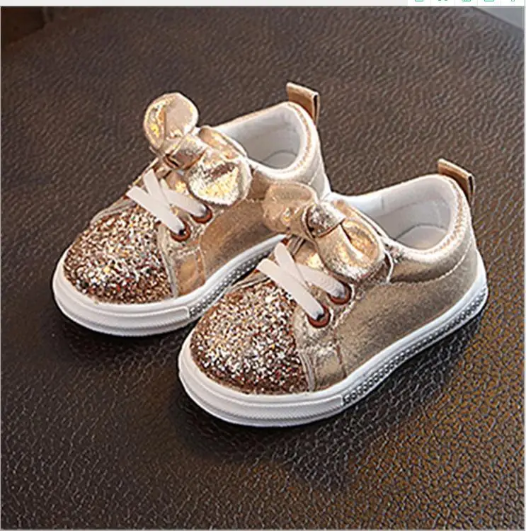 Baby Kids Shoes Girls Sneakers Glitter 2019 Toddler Girl Sneakers Soft Bottom with Crystal Kid Shoes Children Girls Bling Shoes
Baby Kids Shoes Girls Sneakers Glitter 2019 Toddler Girl Sneakers Soft Bottom with Crystal Kid Shoes Children Girls Bling Shoes
