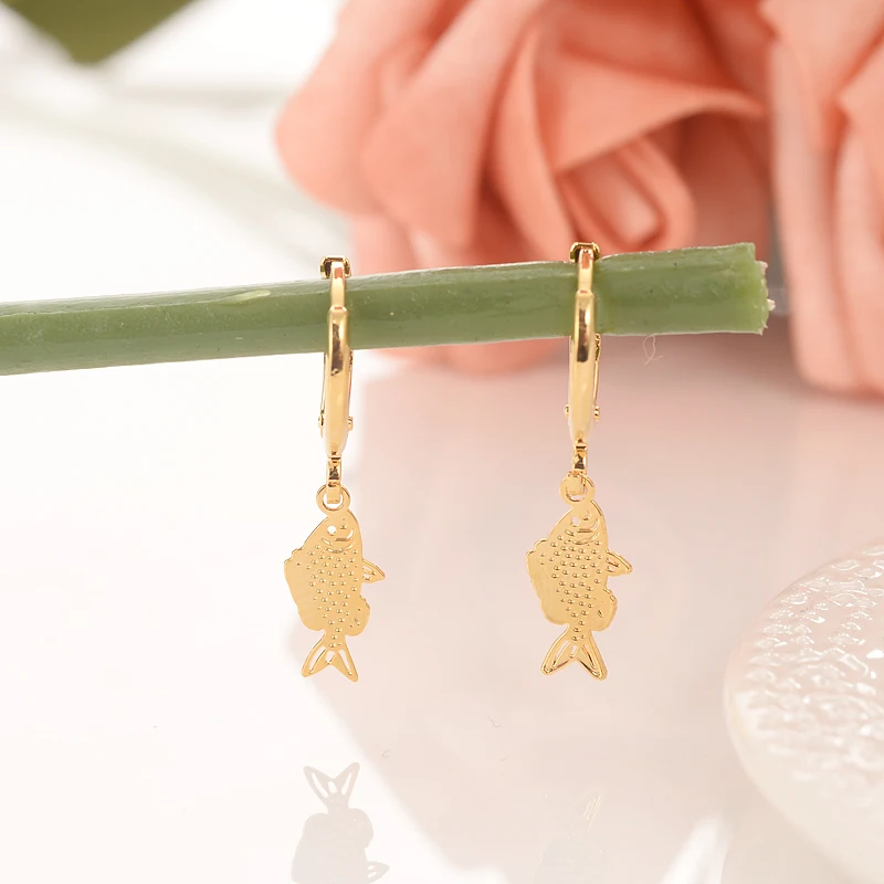Dubai gold jewelry gold earrings enamel gold fish hook drop earrings holiday earrings for summer for women Mom kids Gifts
Dubai gold jewelry gold earrings enamel gold fish hook drop earrings holiday earrings for summer for women Mom kids Gifts