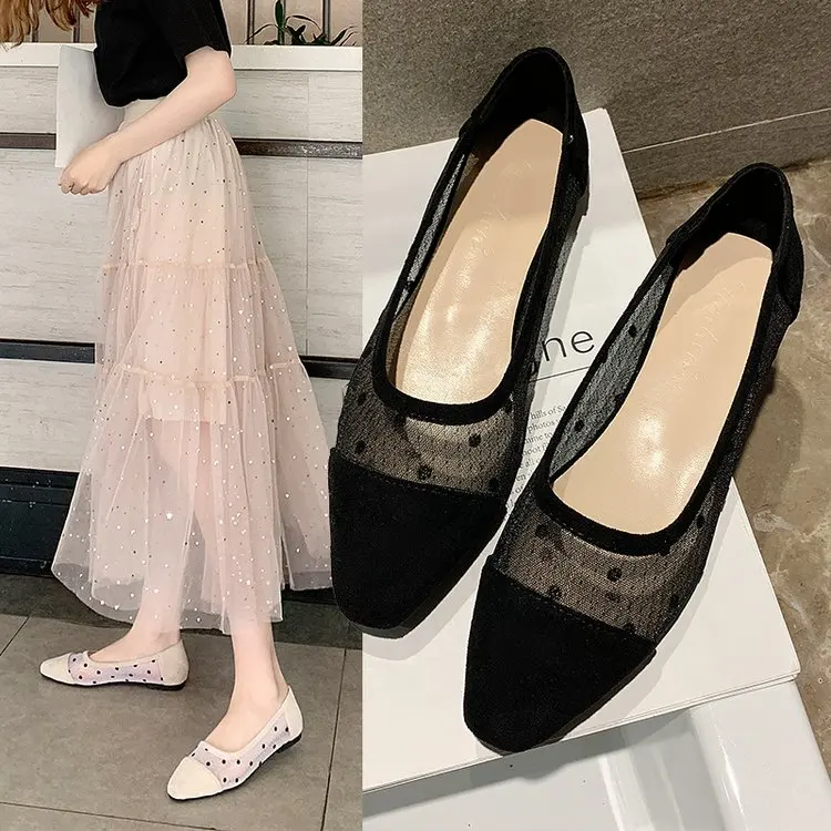 Fashion summer new bud silk gauze hollow breathable flat with flat female shoes black sandals Women shoes35-42
Fashion summer new bud silk gauze hollow breathable flat with flat female shoes black sandals Women shoes35-42