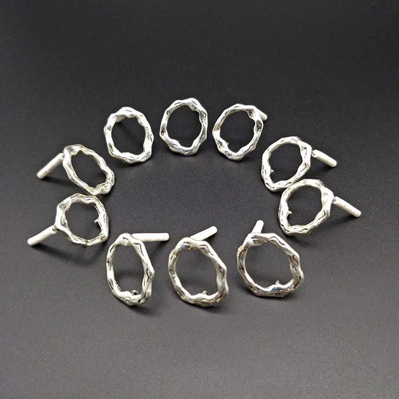 Shuangsheng retro silver bu irregular round earrings diy earrings accessories for earring jewelry making HP014
Shuangsheng retro silver bu irregular round earrings diy earrings accessories for earring jewelry making HP014