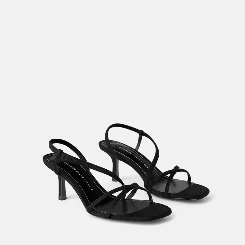 2019 new summer word with wild simple fashion suede with open toe thick with women's sandals tide
2019 new summer word with wild simple fashion suede with open toe thick with women's sandals tide