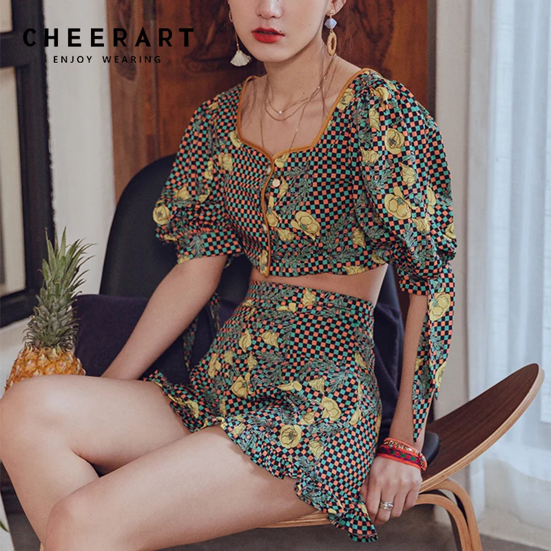 Cheerart Crop Top Bohemia Two Piece Set Women Shorts Set Ruffle Beach Outfit 2 Piece Beach Set Plaid Floral Holiday Wear Clothes
Cheerart Crop Top Bohemia Two Piece Set Women Shorts Set Ruffle Beach Outfit 2 Piece Beach Set Plaid Floral Holiday Wear Clothes