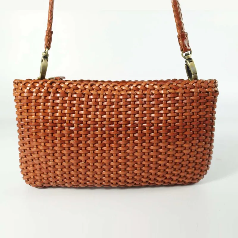 Women Shoulder Sling Bags Detachable Strap Clutch Handbag Handmade Woven Cow Leather Messenger Bag Knitting Crossbody Lady Bags
Women Shoulder Sling Bags Detachable Strap Clutch Handbag Handmade Woven Cow Leather Messenger Bag Knitting Crossbody Lady Bags
