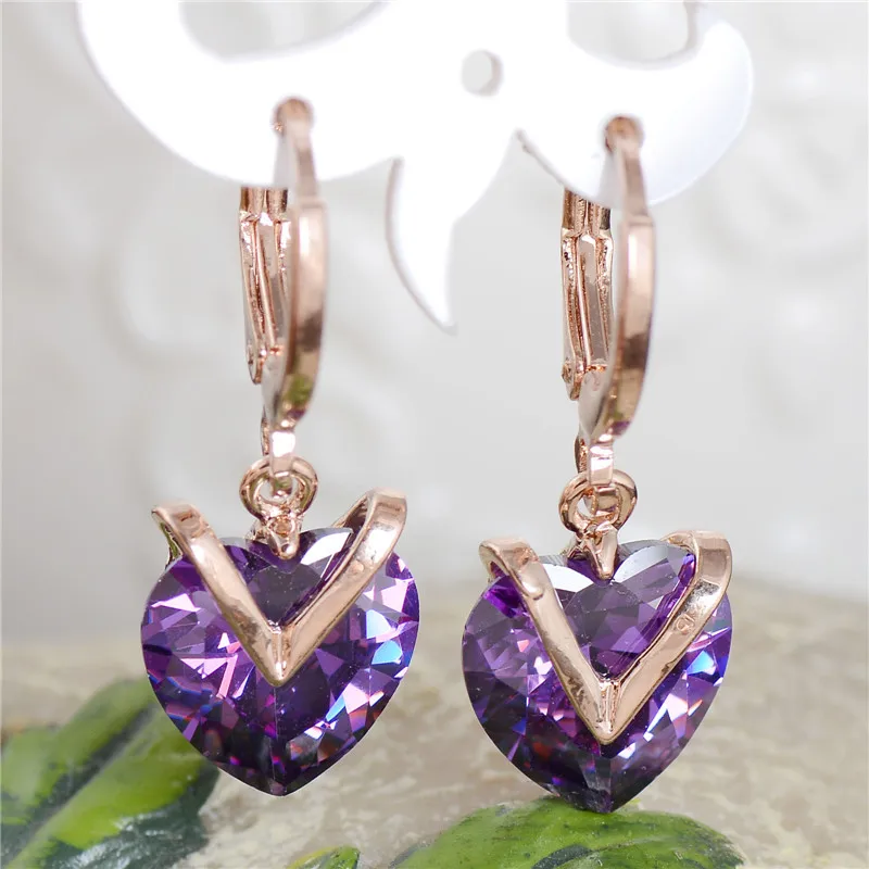 1pair=2pcs Gold Filled 8colors Heart Cut Cubic Zirconia CZ Women's jewelry Drop Earrings C072-C093 
1pair=2pcs Gold Filled 8colors Heart Cut Cubic Zirconia CZ Women's jewelry Drop Earrings C072-C093