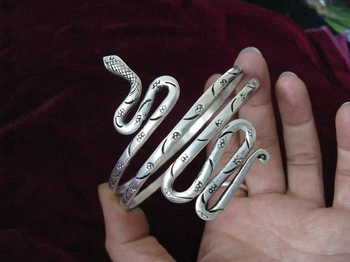 

Guizhou Miao jewelry hand Miao silver bracelet arm ring plate snake bracelet>>>silver for women Free shipping