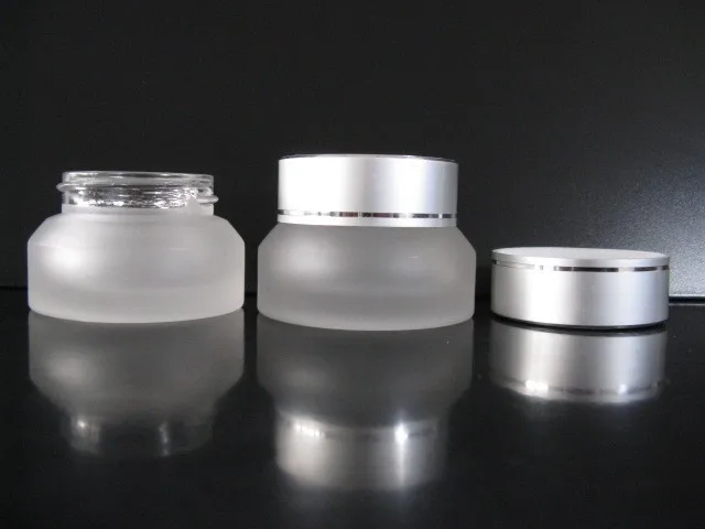 50pcs 15g frost jars ,50pcs 30ml frost bottles ,25pcs 30ml frosted glass lotion bottles with silver lid
50pcs 15g frost jars ,50pcs 30ml frost bottles ,25pcs 30ml frosted glass lotion bottles with silver lid
