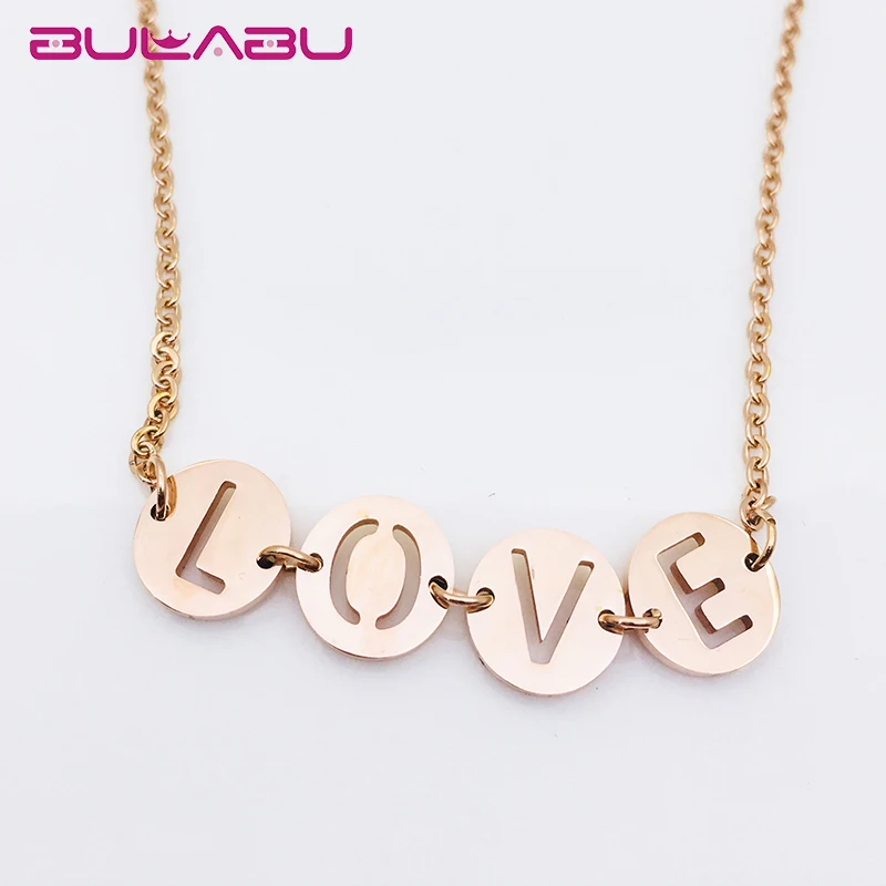 BULABU New Chain Pendant Necklace Titanium Steel Couple Gifts Letter LOVE Small Tag Fashion Necklaces Femme Jewelry erkek kolye
BULABU New Chain Pendant Necklace Titanium Steel Couple Gifts Letter LOVE Small Tag Fashion Necklaces Femme Jewelry erkek kolye