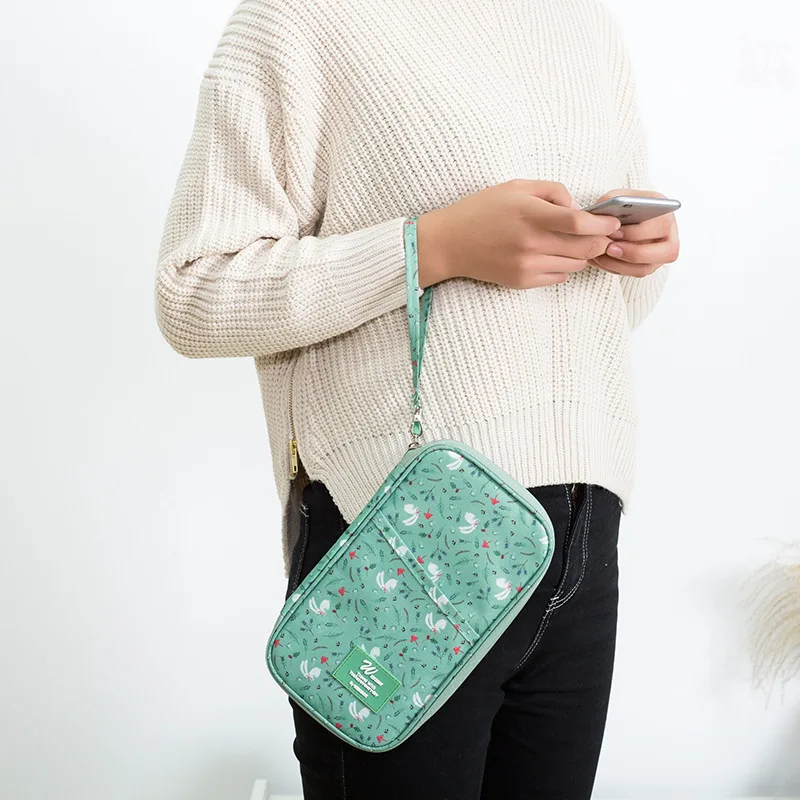 New Floral Passport Travel Wallet Passport Holder For Women Girls Multi-Function Credit Card Bag ID Document Multi-Card Storage
New Floral Passport Travel Wallet Passport Holder For Women Girls Multi-Function Credit Card Bag ID Document Multi-Card Storage