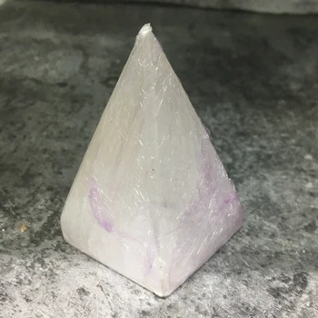 70mm Natural White Selenite Pyramid Figurine Quartz Crystal Mineral Statue Energy Infused Reiki Healing Crystal Home Decoration
70mm Natural White Selenite Pyramid Figurine Quartz Crystal Mineral Statue Energy Infused Reiki Healing Crystal Home Decoration