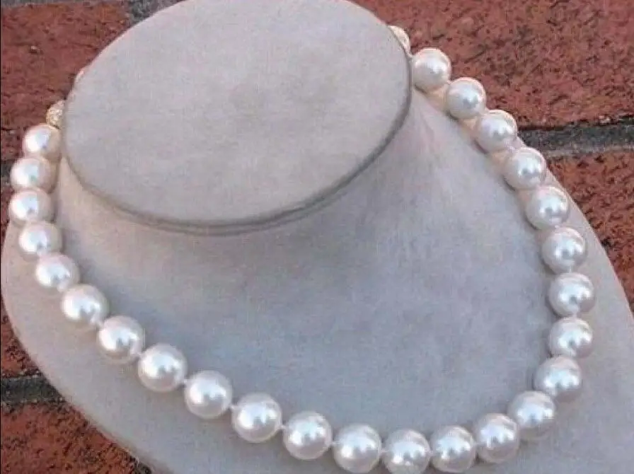 Hot selling free shipping*****BEAUTIFUL 10-11MM SOUTH SEA NATURAL WHITE PEARL NECKLACE 14k YELLOW CLASP 17
Hot selling free shipping*****BEAUTIFUL 10-11MM SOUTH SEA NATURAL WHITE PEARL NECKLACE 14k YELLOW CLASP 17