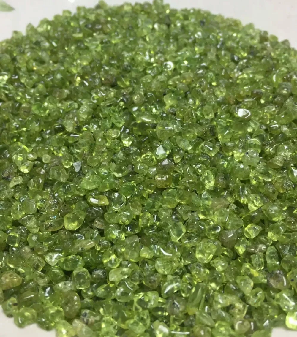 Natural peridot gravel Quartz Crystal Stone Rock Specimen Chip Healing Gem Olive broken stone fish tank crystal healing
Natural peridot gravel Quartz Crystal Stone Rock Specimen Chip Healing Gem Olive broken stone fish tank crystal healing