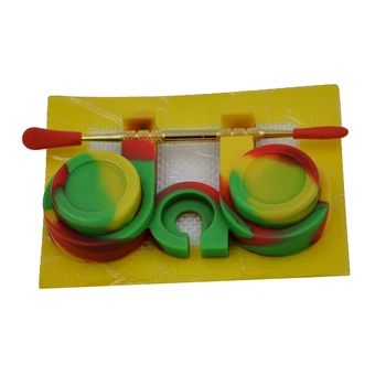 Silicone Dab Station+2*5ml Lego silicone concentrate oil Containers+baking mat+Curving Tool - Non Stick Slick Oil Wax Jar Stand
Silicone Dab Station+2*5ml Lego silicone concentrate oil Containers+baking mat+Curving Tool - Non Stick Slick Oil Wax Jar Stand