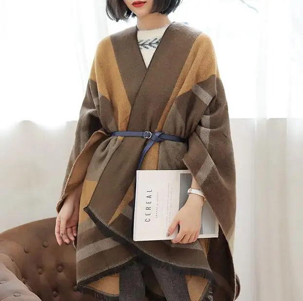 2018 Women Winter Plaid Poncho Elegant Faux Cashmere Fringe Oversize Capes gilet femme manche longue
2018 Women Winter Plaid Poncho Elegant Faux Cashmere Fringe Oversize Capes gilet femme manche longue