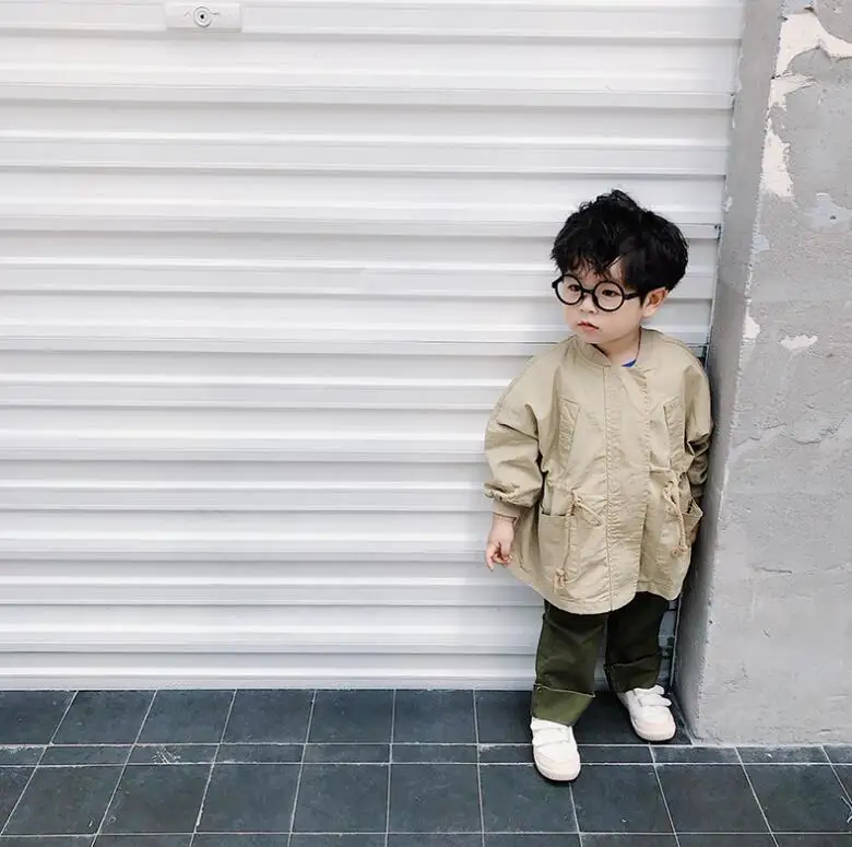 Korean style boys girls fashion oversized long dust coats kids solid color loose zipper jackets
Korean style boys girls fashion oversized long dust coats kids solid color loose zipper jackets