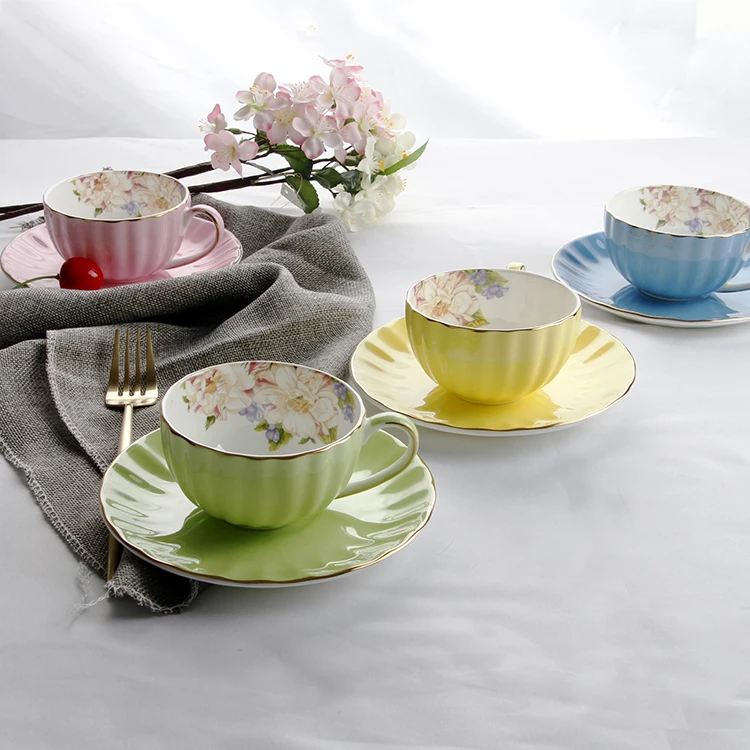 Creative color bone china pumpkin coffee cup saucer Phnom Penh embossed ceramic coffee cup 200ML
Creative color bone china pumpkin coffee cup saucer Phnom Penh embossed ceramic coffee cup 200ML