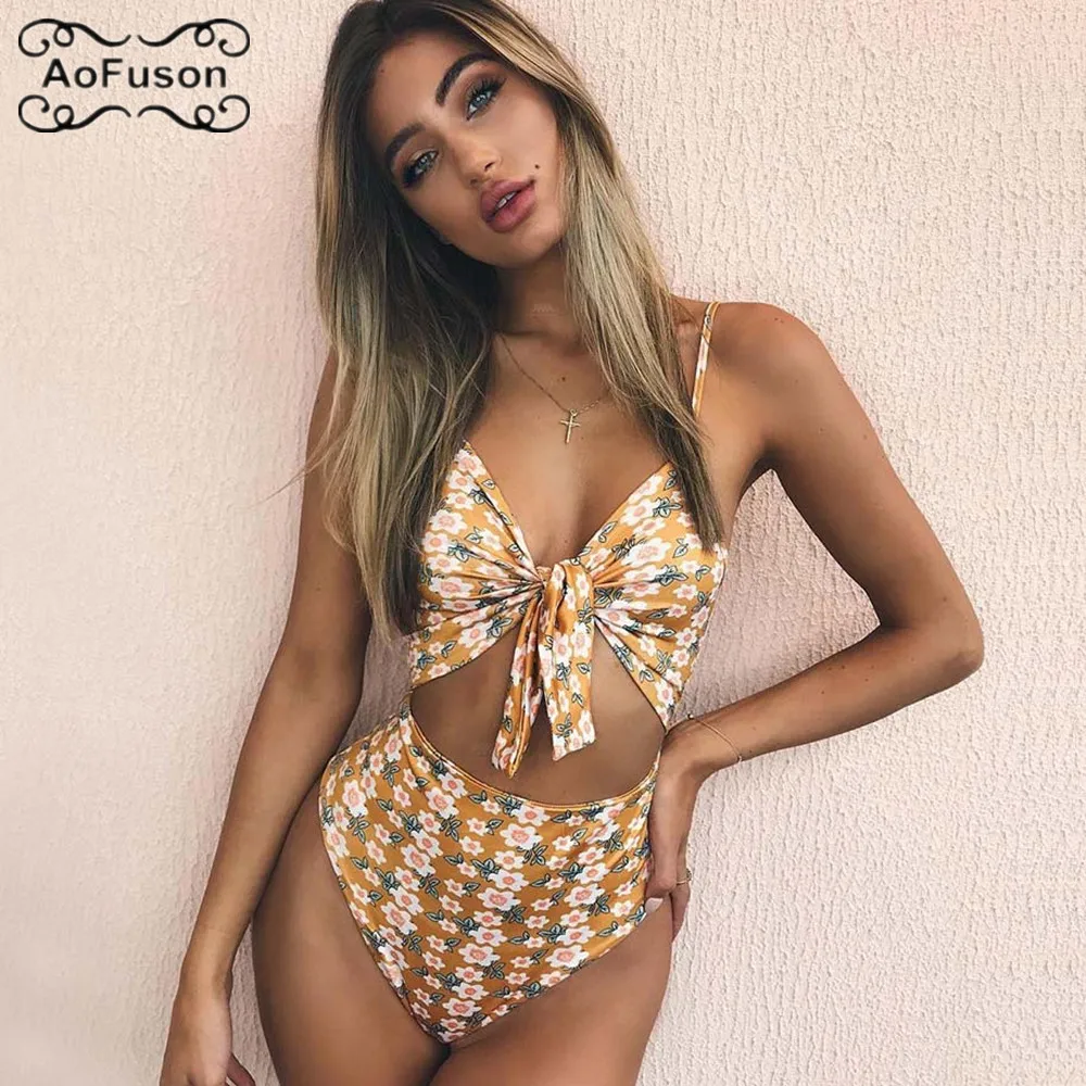 Sexy One Piece Swimsuit Women Swimwear Cut Out Push Up Bandeau Monokini Bodysuit Ruffle Swimsuit Solid Hollow Out Bathing Suit
Sexy One Piece Swimsuit Women Swimwear Cut Out Push Up Bandeau Monokini Bodysuit Ruffle Swimsuit Solid Hollow Out Bathing Suit