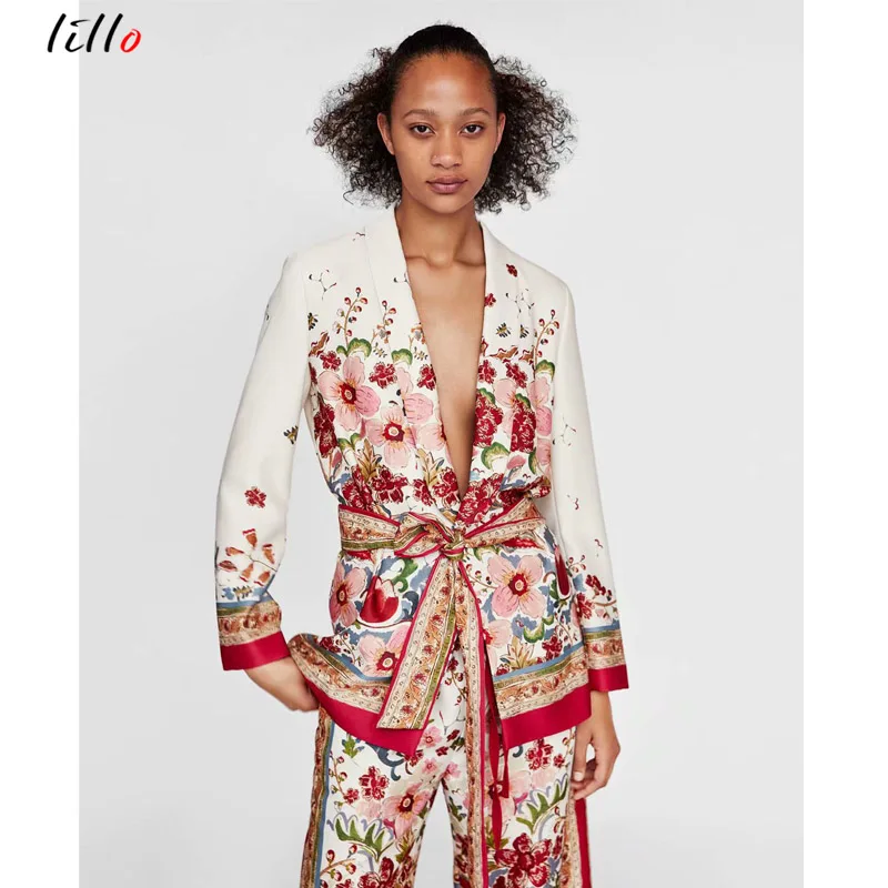 African women's unique print set 2019 spring women's suit two-piece new belt with printed casual blazer + wide-leg pants suit te
African women's unique print set 2019 spring women's suit two-piece new belt with printed casual blazer + wide-leg pants suit te
