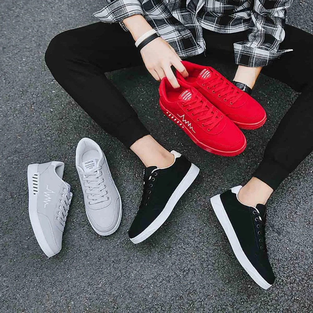 Lace Low Mouth Spring New Korean Version Of The Trend Of Men's Shoes Wild Casual Canvas Shoes Men's Cloth Shoes Student Board
Lace Low Mouth Spring New Korean Version Of The Trend Of Men's Shoes Wild Casual Canvas Shoes Men's Cloth Shoes Student Board