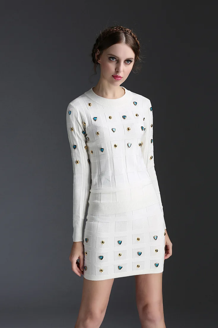 2016 Autumn Winter Women Knit Tops+Skirts Sets Long Sleeve Beaded Fashion Female Woman Knitting Sweaters Top Skirt 2 Pieces Set
2016 Autumn Winter Women Knit Tops+Skirts Sets Long Sleeve Beaded Fashion Female Woman Knitting Sweaters Top Skirt 2 Pieces Set