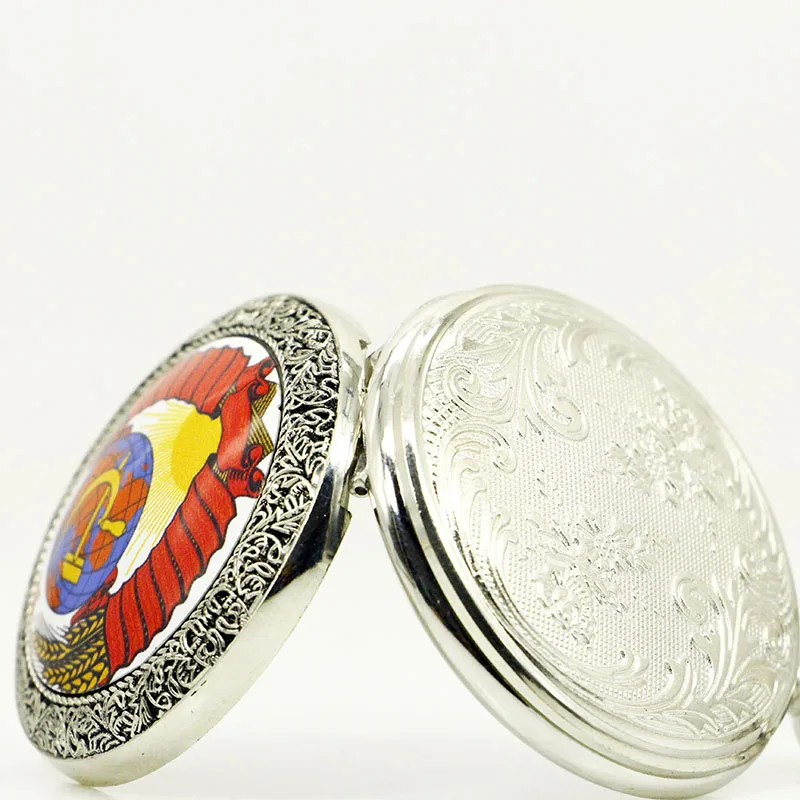 PB347-High-Quality-Vingtage-CCCP-Soviet-Union-Sickle-Hammer-Pocket-Watch-With-Chain-Necklace-Pendant-Quartz (4)