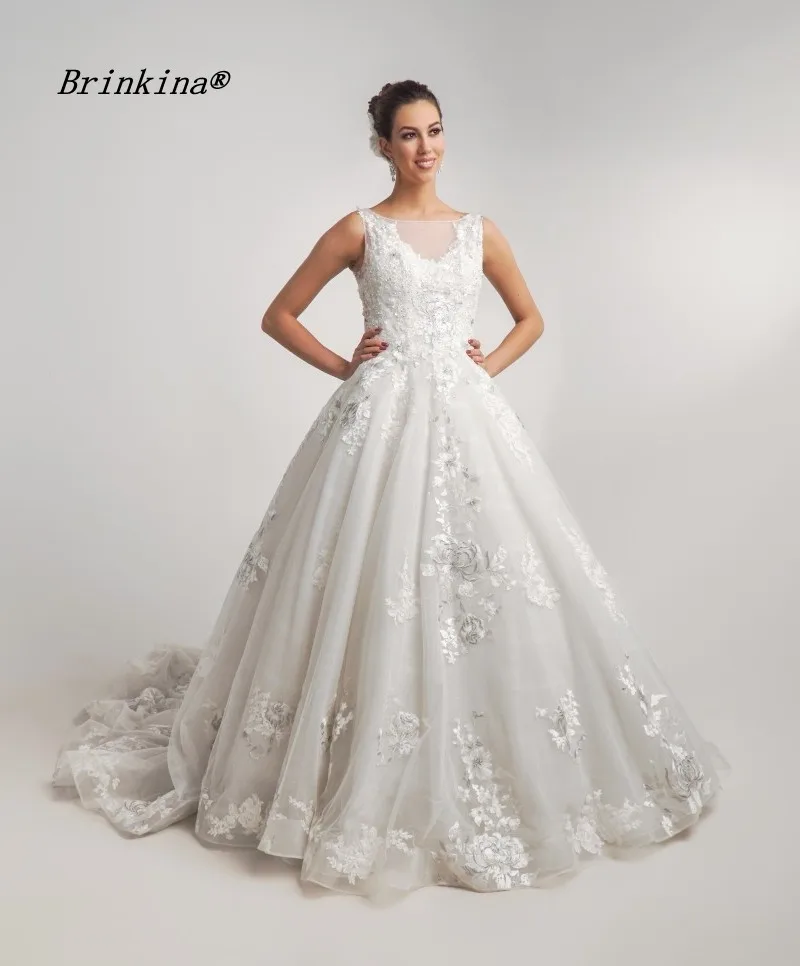 BrinKina Hot Sexy Scoop Backless Appliques Lace With Buttons Robe de Mariee Tulle Wedding Gown Bridal Dress 2019 New
BrinKina Hot Sexy Scoop Backless Appliques Lace With Buttons Robe de Mariee Tulle Wedding Gown Bridal Dress 2019 New