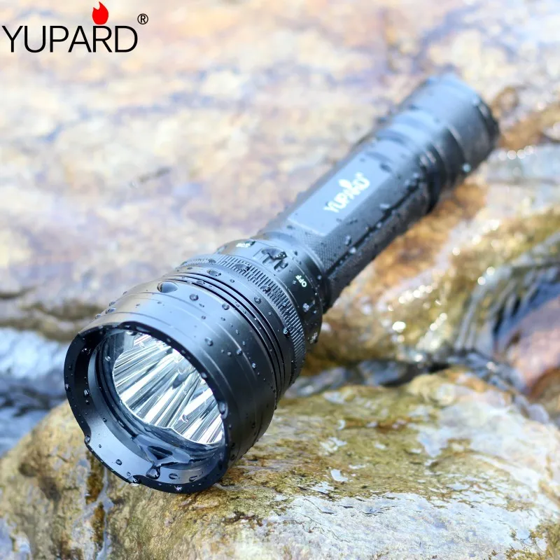 YUPARD Underwater Diving diver Waterproof 100m 4000 lumens 3*L2 T6 XM-L2 led white yellow light Flashlight Torch camp Lamp
YUPARD Underwater Diving diver Waterproof 100m 4000 lumens 3*L2 T6 XM-L2 led white yellow light Flashlight Torch camp Lamp