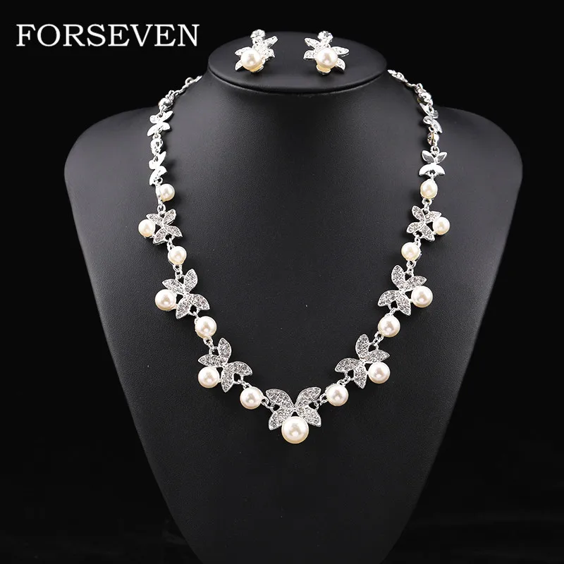 Pearl Rhinestone Necklace and Earrings Wedding Accessories Set For Bridal Wedding Jewelry Ear Clip Neck Accessories Decoration
Pearl Rhinestone Necklace and Earrings Wedding Accessories Set For Bridal Wedding Jewelry Ear Clip Neck Accessories Decoration