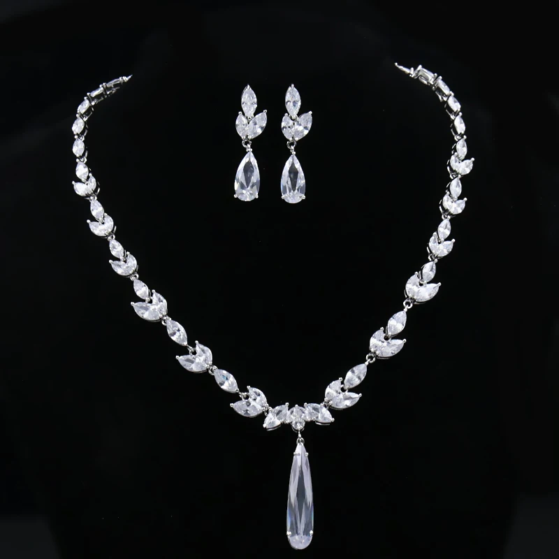 WEIMANJINGDIAN Brand White Gold Color Long Teardrop Cubic Zirconia Necklace and Earrings Wedding Jewelry Set for Bride
WEIMANJINGDIAN Brand White Gold Color Long Teardrop Cubic Zirconia Necklace and Earrings Wedding Jewelry Set for Bride