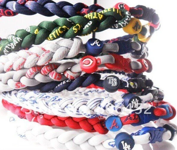 DHL shipping teams necklace titanium 3 ropes necklaces titanium magnetic balance sport custom necklace 16/18/20/22 inch
DHL shipping teams necklace titanium 3 ropes necklaces titanium magnetic balance sport custom necklace 16/18/20/22 inch