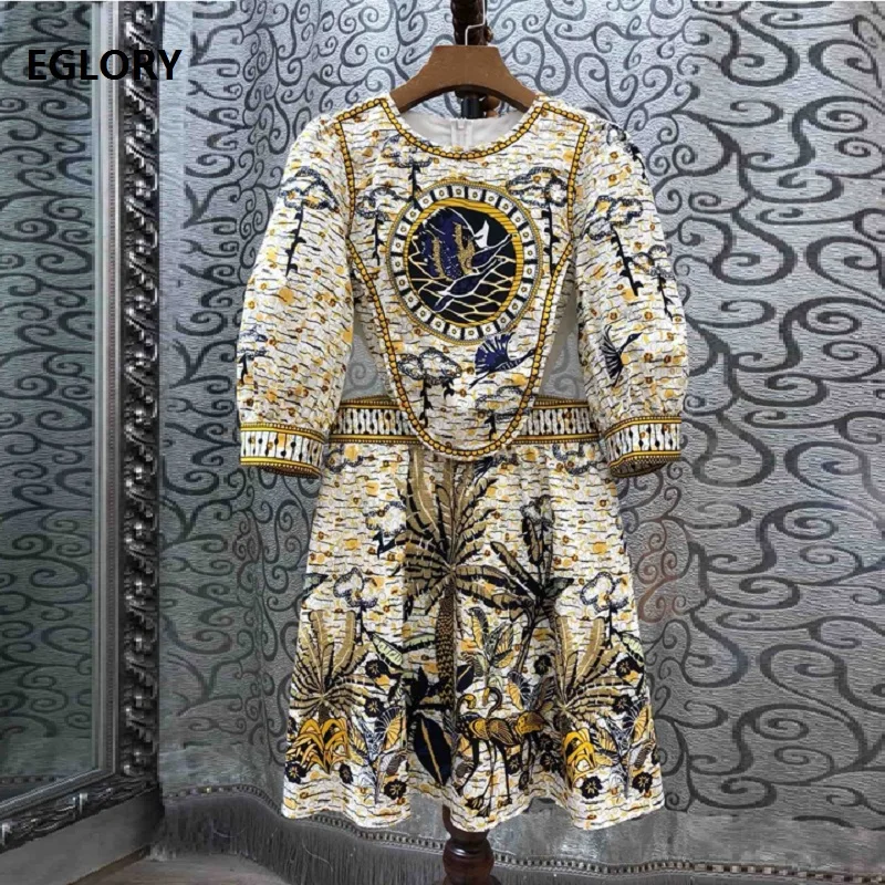 Vintage Retro Dress 2019 Autumn Style Women Exquisite Print 3/4 Sleeve Slim Fitted A-Line Casual Party Club Dress Above Knee
Vintage Retro Dress 2019 Autumn Style Women Exquisite Print 3/4 Sleeve Slim Fitted A-Line Casual Party Club Dress Above Knee
