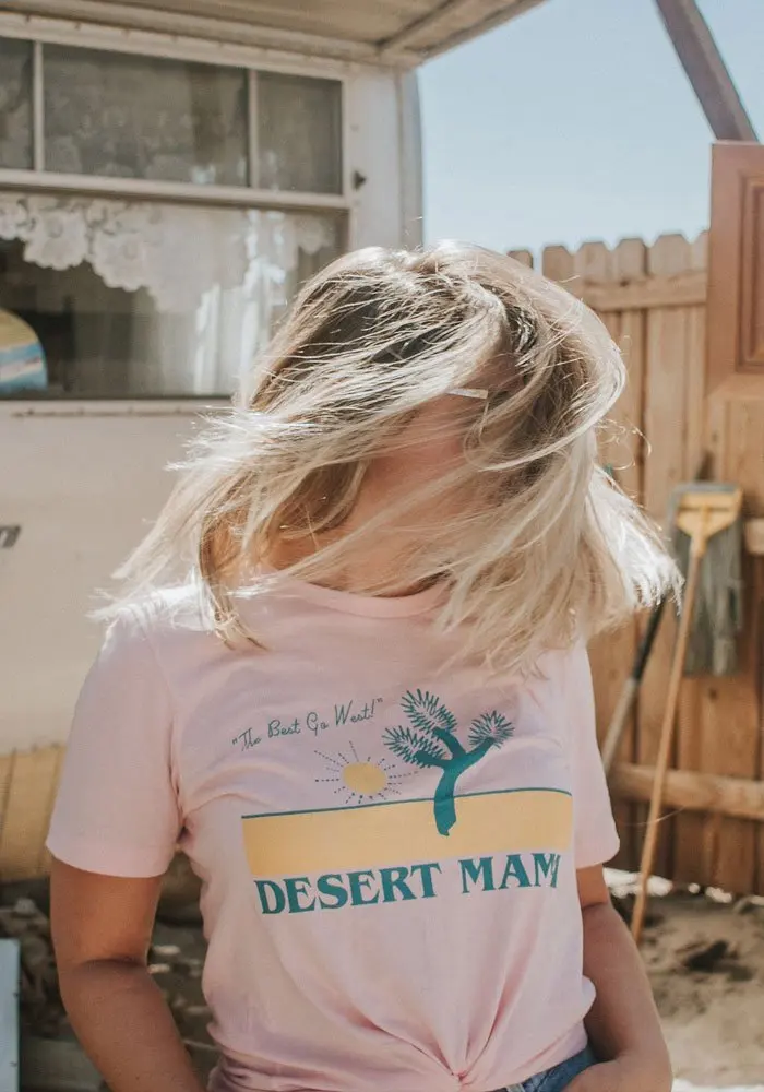 New Brand Desert Mama Tshirt 2018 Women Summer Cotton Harajuku T shirts Plus Size Vintage Graphic 70s Tops Uzzlang T shirt Women
New Brand Desert Mama Tshirt 2018 Women Summer Cotton Harajuku T shirts Plus Size Vintage Graphic 70s Tops Uzzlang T shirt Women