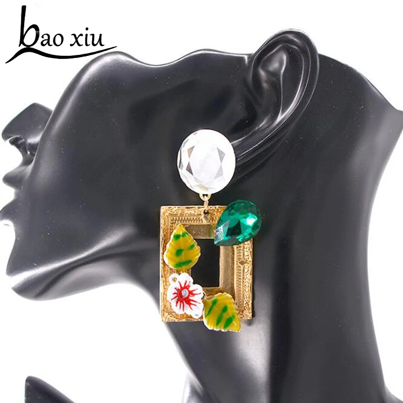 2019 New Vintage Crystal tassel Drop Earrings Rhinestone Gold Dangle Flower Earrings Exaggerated Statement Bridal Party Jewelry
2019 New Vintage Crystal tassel Drop Earrings Rhinestone Gold Dangle Flower Earrings Exaggerated Statement Bridal Party Jewelry