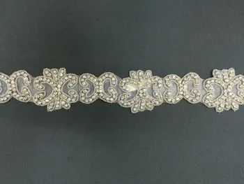 10Yards Beautiful Sparkling Crystal Rhinestone Trim Silver Stone Chain Applique Bridal Dress Trim
10Yards Beautiful Sparkling Crystal Rhinestone Trim Silver Stone Chain Applique Bridal Dress Trim