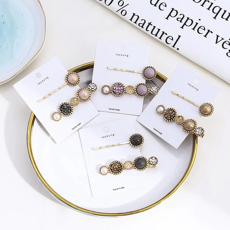 2 Pcs/Set Fashion Korean Style Pearl Hairplips Women Girls Sweet Diamond Bangs Side Hair Clips For Female Hair Styling Tools
2 Pcs/Set Fashion Korean Style Pearl Hairplips Women Girls Sweet Diamond Bangs Side Hair Clips For Female Hair Styling Tools