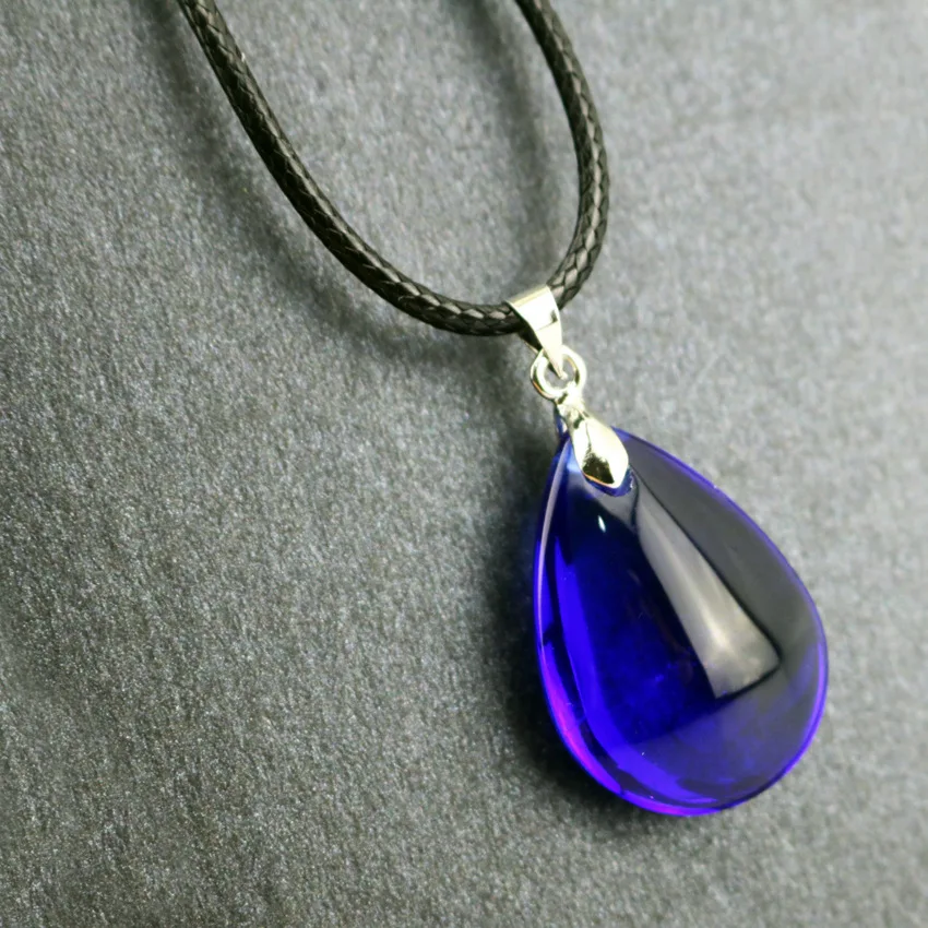 Laputa Castle in the Sky Rhinestone jewelry necklace animation cosplay accessories lovers necklace
Laputa Castle in the Sky Rhinestone jewelry necklace animation cosplay accessories lovers necklace