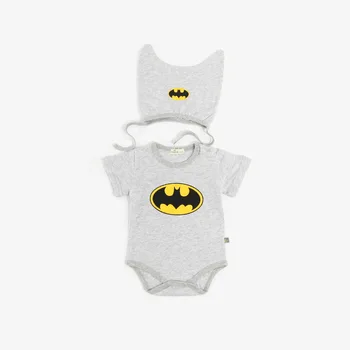 Free Shipping Super Hero Baby Costume Newborns Batman Outfit with Hat 2pcs Set Baby Boy Superman Clothes Sumer Sleeveless Romper
Free Shipping Super Hero Baby Costume Newborns Batman Outfit with Hat 2pcs Set Baby Boy Superman Clothes Sumer Sleeveless Romper