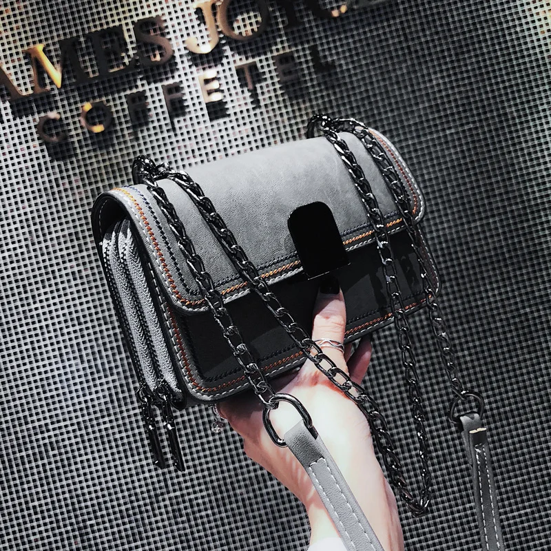 Free shipping, 2019 new woman handbags, retro solid color women bag, trend Korean version shoulder bag, fashion messenger bag.
Free shipping, 2019 new woman handbags, retro solid color women bag, trend Korean version shoulder bag, fashion messenger bag.