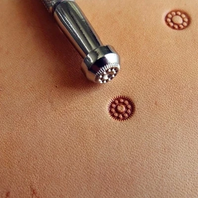 DIY Leathercraft Hardware Alloy Metal Leather Craft Tools Flower Bud Stamp Tools LS.J566 (8mm)
DIY Leathercraft Hardware Alloy Metal Leather Craft Tools Flower Bud Stamp Tools LS.J566 (8mm)