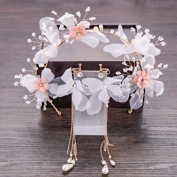 Dinner Party Supplies Bride Wedding Wreath Bow Headdress Garland Headband Hair Band Wholesale Artificial Wreath Dried Flowers
Dinner Party Supplies Bride Wedding Wreath Bow Headdress Garland Headband Hair Band Wholesale Artificial Wreath Dried Flowers