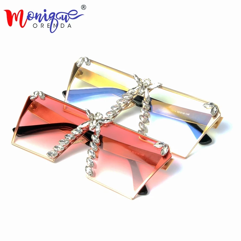 MONIQUE Sunglasses 2018 women brand desginer Luxury Rhinestone transparent frames square Sunglasses Vintage Shades UV400
MONIQUE Sunglasses 2018 women brand desginer Luxury Rhinestone transparent frames square Sunglasses Vintage Shades UV400