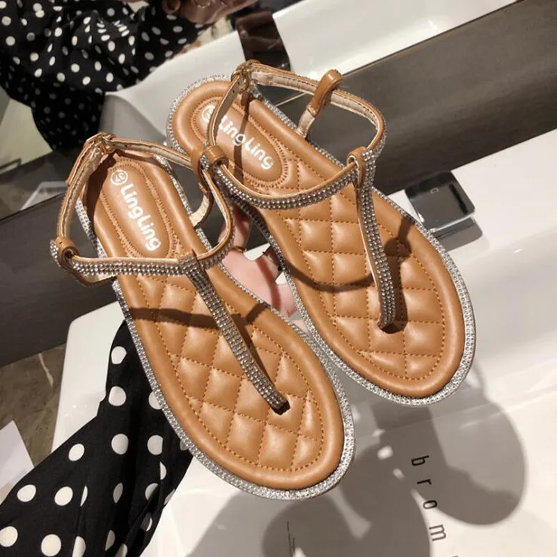 Summer Beach Flat Sandals Women Rhinestones Flip Flops Sandals Fashion Roman Buckle Strap Shoes Casual sandalias mujer 2019
Summer Beach Flat Sandals Women Rhinestones Flip Flops Sandals Fashion Roman Buckle Strap Shoes Casual sandalias mujer 2019