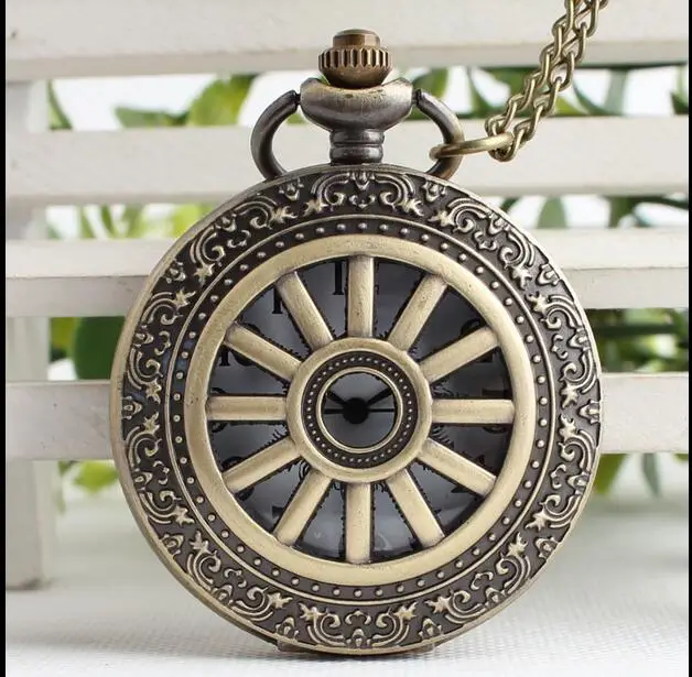 New Fashion quartz bronze Hollow out woman and man Good quality steampunk Pocket watch necklace
New Fashion quartz bronze Hollow out woman and man Good quality steampunk Pocket watch necklace