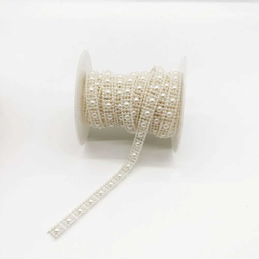 Belt Strass Tape Rhinestone Yard Rhinestone Chain Pearl White Decorative Stones For Shoes Apparel Accessories Sewing Crafts 
Belt Strass Tape Rhinestone Yard Rhinestone Chain Pearl White Decorative Stones For Shoes Apparel Accessories Sewing Crafts
