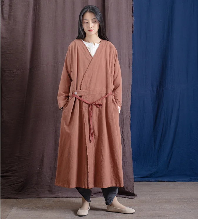 YoYiKamomo 2019 Women Cotton Linen Trench Spring Vintage V neck Solid Color Long Sleeve Draw String Casual Women Long Coat
YoYiKamomo 2019 Women Cotton Linen Trench Spring Vintage V neck Solid Color Long Sleeve Draw String Casual Women Long Coat
