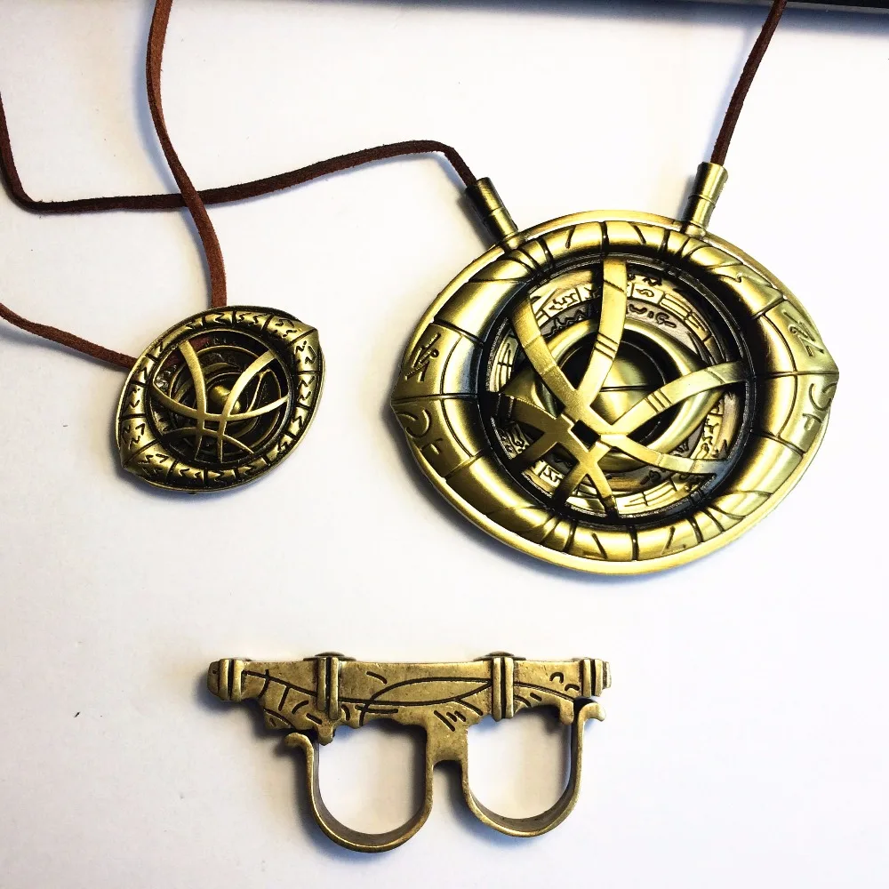Movie Doctor Strange Cosplay Ring of Time And Space Props Eye of Ring Necklaces Christmas Gift Alloy Necklace Gift
Movie Doctor Strange Cosplay Ring of Time And Space Props Eye of Ring Necklaces Christmas Gift Alloy Necklace Gift